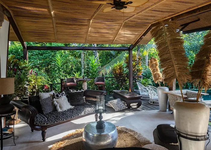 Leon Ubud Bali, Boutique Bungalows ウブド